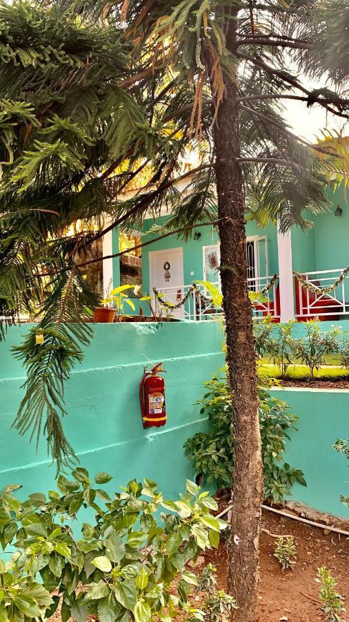Stan-Inn, North Goa, Vagator, With Strong Wifi,Free Private Parking & Kitchen, Can Cook Where You Stay Экстерьер фото